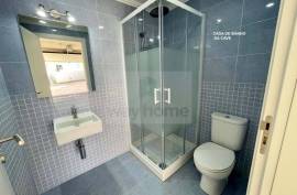 House 4 Bedrooms in Ericeira