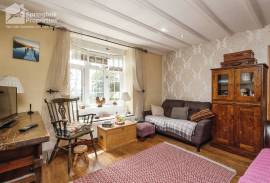 3 bedroom, Cottage for sale