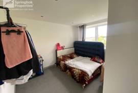 1 bedroom, Flat for sale