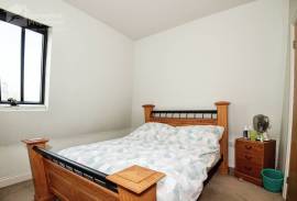 2 bedroom, Maisonette for sale