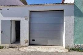 Parque de Estacionamento / Garagem / Box em Lisboa de 36,00 m²