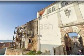 Investment Opportunity - Historic Area of Setúbal