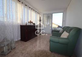 House with 3+2 Bedrooms - Northeast
