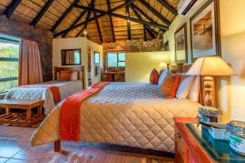 Luxury 16 Bed Lodge For Sale in Ohrigstad Limpopo South