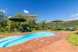 Luxury 16 Bed Lodge For Sale in Ohrigstad Limpopo South