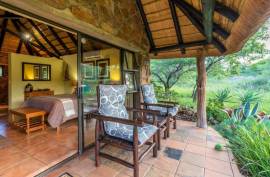 Luxury 16 Bed Lodge For Sale in Ohrigstad Limpopo South