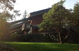 Luxury 5 Bed Villa For Sale in Almese Turin Italy