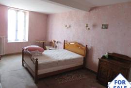Country House in Great Location