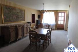Country House in Great Location