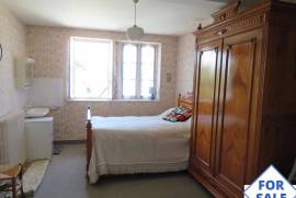 Country House in Great Location