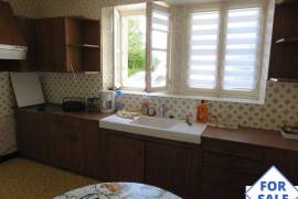 Country House in Great Location