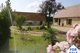 Detached Country House with Outbuildings