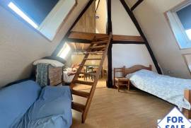 Period Property in Historic Heart of Town