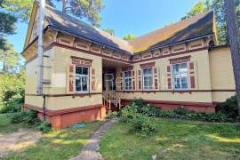 Detached house for rent in Jurmala, 250.00m2
