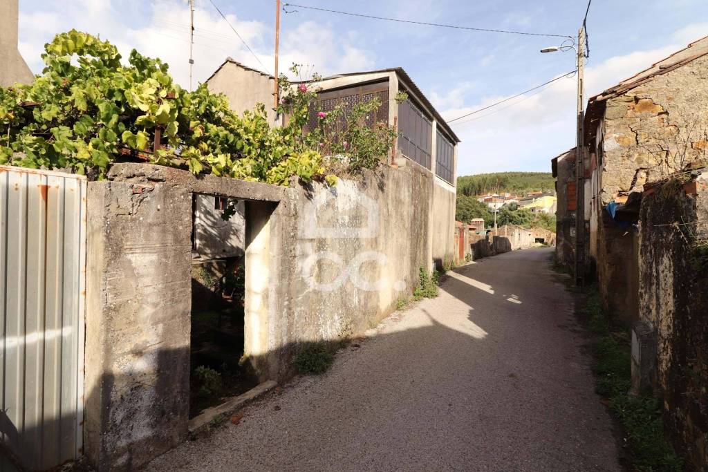Two houses with independent entrances in the Coelheira-Aguda area