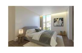 T2 under construction in the center of Funchal