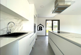 Spectacular brand new design house in Tarragona (Costa Daurada)