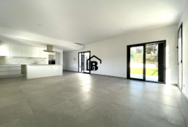 Spectacular brand new design house in Tarragona (Costa Daurada)