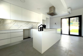 Spectacular brand new design house in Tarragona (Costa Daurada)