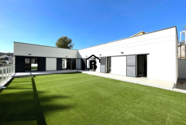 Spectacular brand new design house in Tarragona (Costa Daurada)