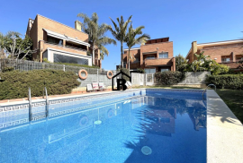 Spectacular house with sea views and pool for sale in Tarragona (Costa Dorada)