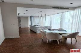 The Ritz Carlton Residence | Luxurious 3-Bedroom Condominium for Sale in Sathon Area of Bangkok