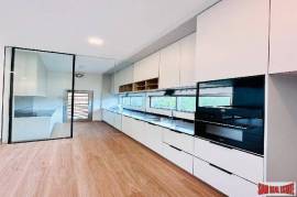 VIVE Rama 9 | Spacious Luxury House with 3 Bedrooms and Stunning Amenities