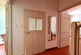 Beautiful Character House With 4 Bedrooms, 2 Bathrooms And Full Of Charm Beautiful Character House With 4 Bedrooms, 2 Bathrooms And Full Of Charm