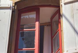 Beautiful Character House With 4 Bedrooms, 2 Bathrooms And Full Of Charm Beautiful Character House With 4 Bedrooms, 2 Bathrooms And Full Of Charm