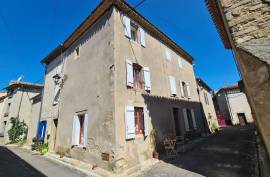 Beautiful Character House With 4 Bedrooms, 2 Bathrooms And Full Of Charm Beautiful Character House With 4 Bedrooms, 2 Bathrooms And Full Of Charm