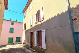 Beautiful Character House With 4 Bedrooms, 2 Bathrooms And Full Of Charm Beautiful Character House With 4 Bedrooms, 2 Bathrooms And Full Of Charm