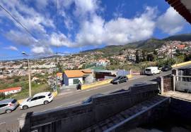 5 bedroom villa located in São Roque - Funchal