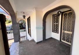 5 bedroom villa located in São Roque - Funchal