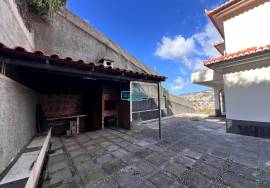 5 bedroom villa located in São Roque - Funchal