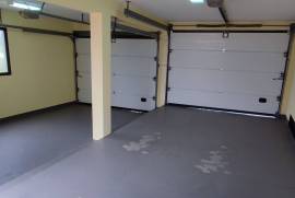 listing listing