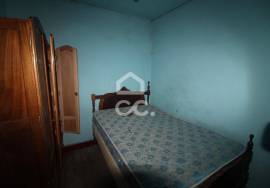 3-storey building to restore in the Historic Area of Chaves
