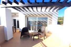 Townhouse T3 available for annual rental - Mexilhoeira Grande