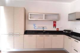Townhouse T3 available for annual rental - Mexilhoeira Grande