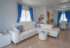 Luxury 5 Bed Villa For Sale In Benijofar Alicante