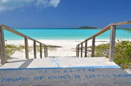 Excellent Plot of land for sale in Little Exuma in Bahama Island
