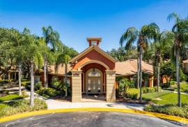 Excellent 1 Bed Condo For Sale in Crescent Place Altamont Springs Florida