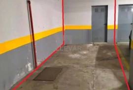 SOLD-----APARTMENT IN CANIÇO T1 WITH PATIO