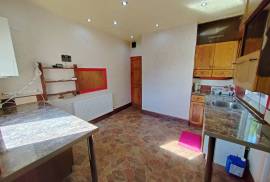 2 bedroom, Detached bungalow for sale