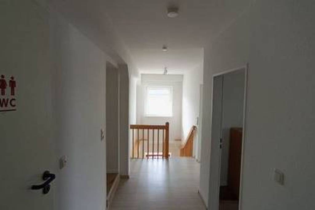 Geräumiges, möbliertes Haus in Oldenburg – Ideal für Monteure oder Feriengäste