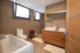 Luxury 6 Bed Zoes Villa For sale in Volos Luxury 6 Bed Zoes Villa For sale in Volos