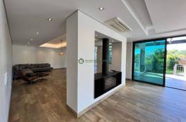 Luxury 7 Bed Villa For Sale in Vila Sol Golf Resort Portugal