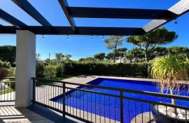 Luxury 7 Bed Villa For Sale in Vila Sol Golf Resort Portugal