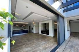 Luxury 7 Bed Villa For Sale in Vila Sol Golf Resort Portugal