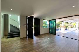 Luxury 7 Bed Villa For Sale in Vila Sol Golf Resort Portugal