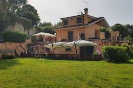 Stunning 4 bed Villa For Sale in National park of Veio Rome Lazio Italy